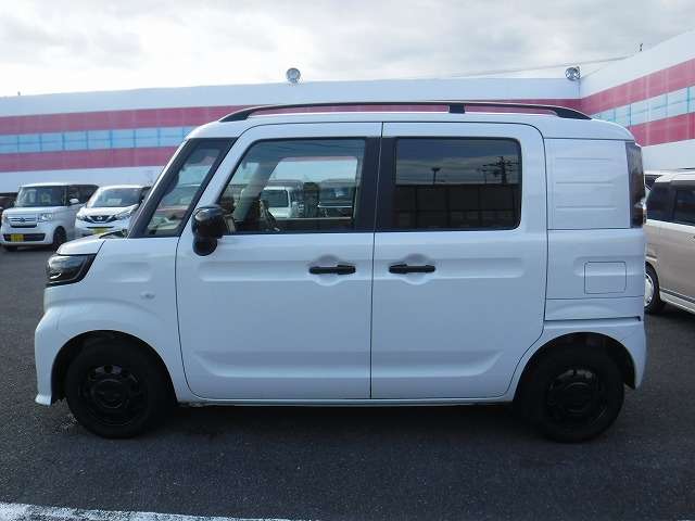 Suzuki Spacia Base 10
