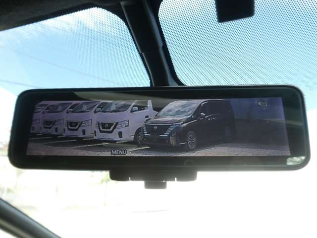 Nissan Serena 7