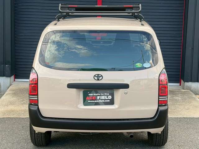 Toyota Probox Van 9