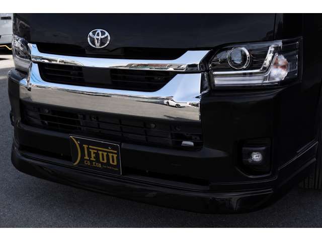 Toyota Hiace 12