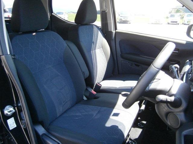 Mitsubishi eK X 7