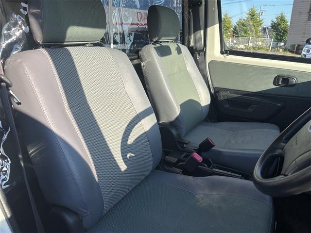 Toyota Town Ace Van 12