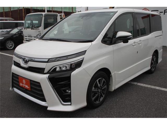 Toyota Voxy 10