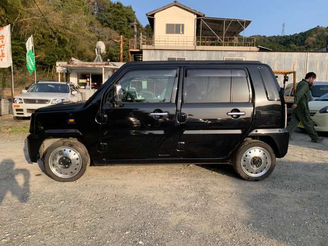 Daihatsu ネイキッド 6
