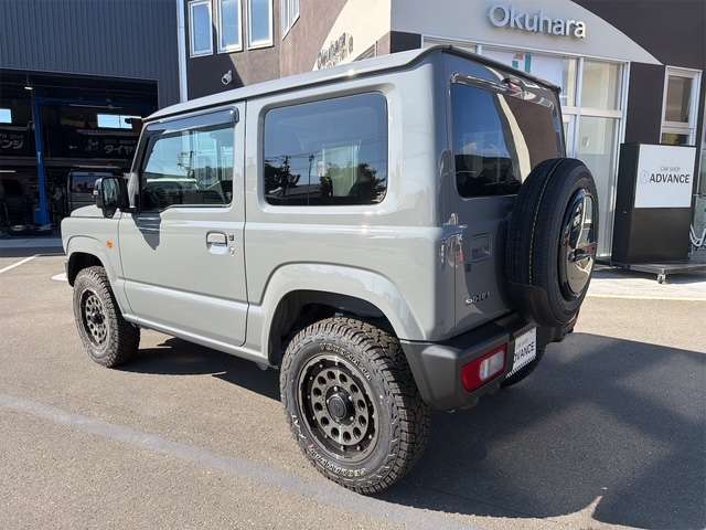 Suzuki Jimny 4