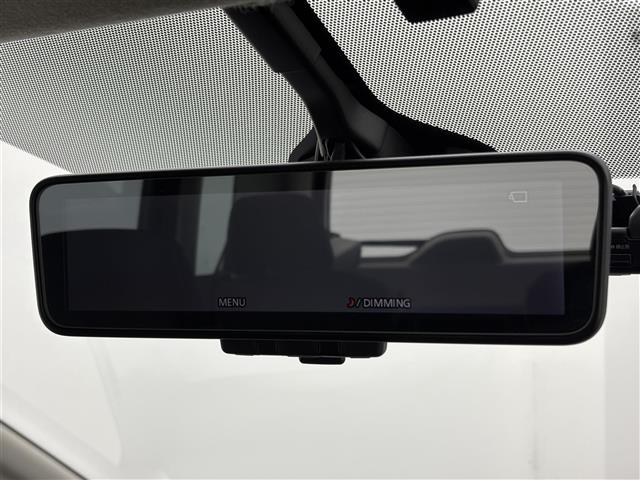 Nissan Serena 9