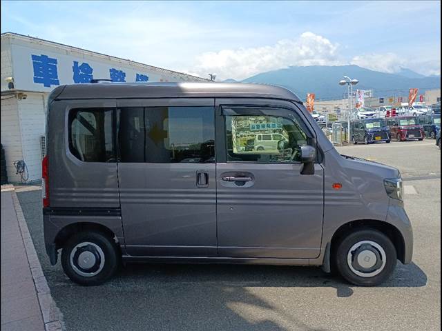 Honda N-VAN 6