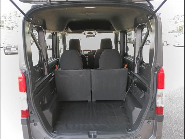 Honda N-VAN 11