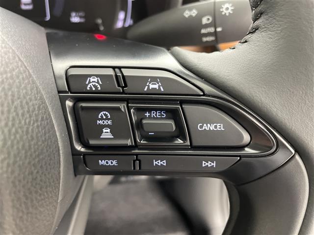 Toyota Sienta 11
