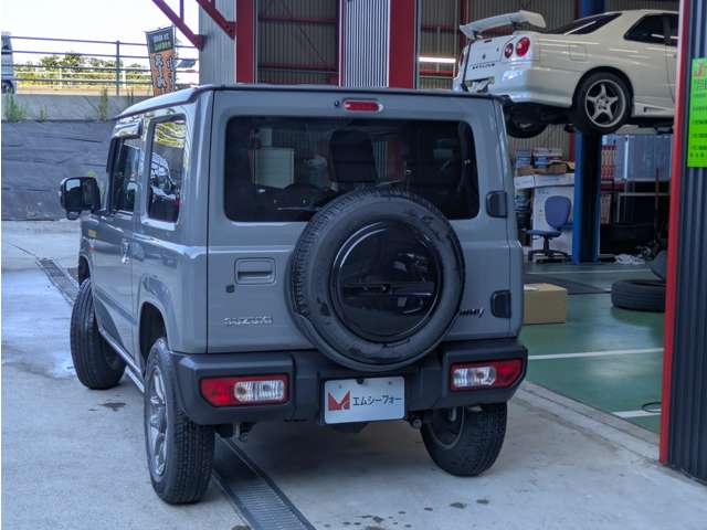 Suzuki Jimny 4
