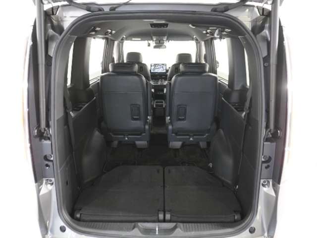 Honda Stepwgn 12
