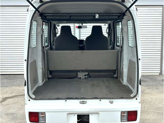 Suzuki Every 8