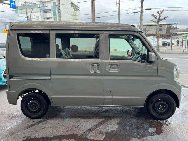 Suzuki Every 4