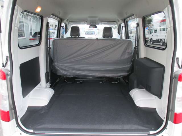 Toyota Town Ace Van 9