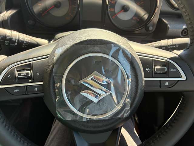 Suzuki Jimny Nomade 8