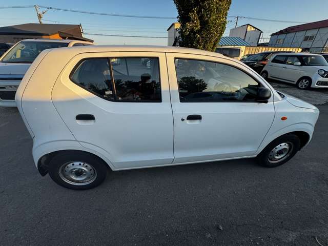 Suzuki Alto 12