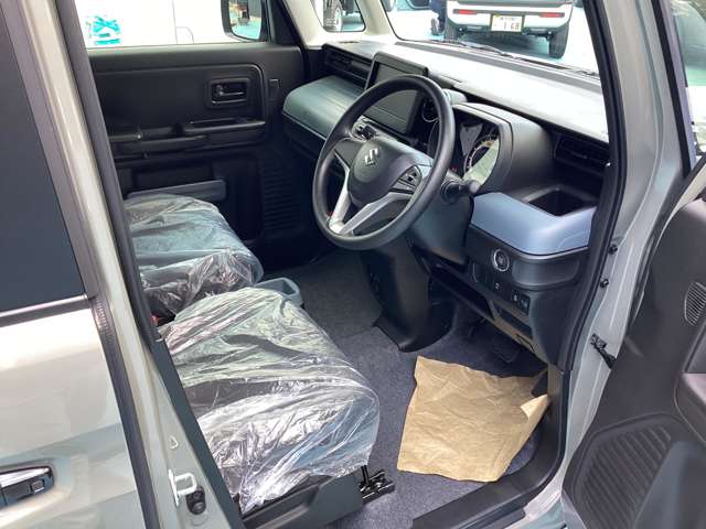 Suzuki Spacia Base 8