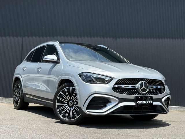 Mercedes-Benz GLA-Class 9