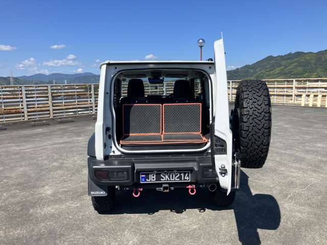 Suzuki Jimny Sierra 12