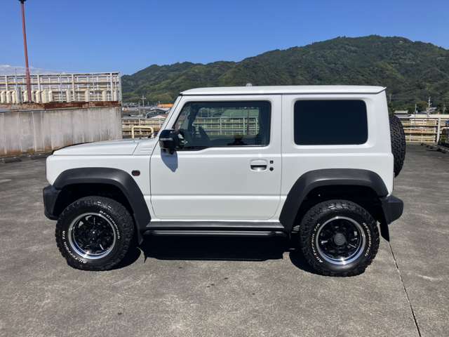 Suzuki Jimny Sierra 4