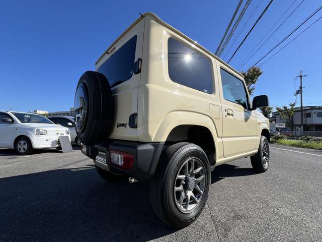 Suzuki Jimny 7