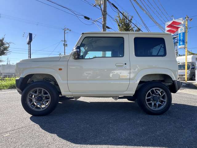 Suzuki Jimny 10