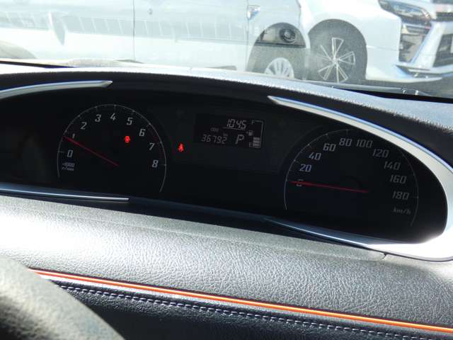 Toyota Sienta 10