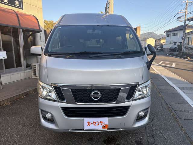 Nissan NV350 Caravan 3