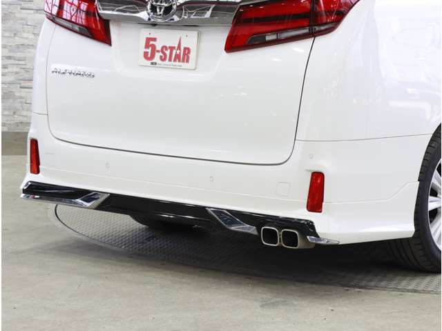 Toyota Alphard 8