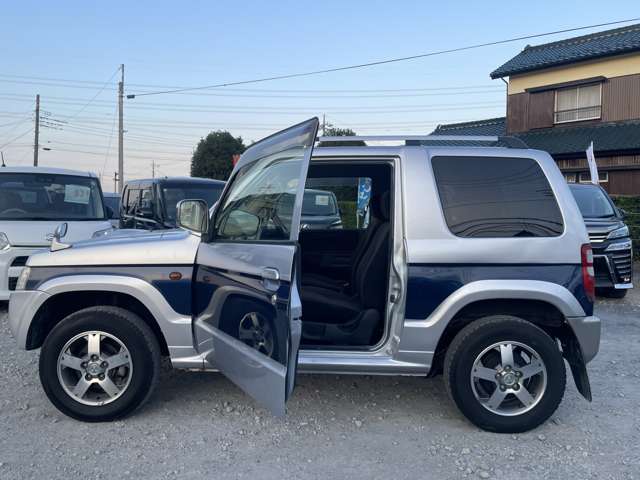 Mitsubishi Pajero Mini 3