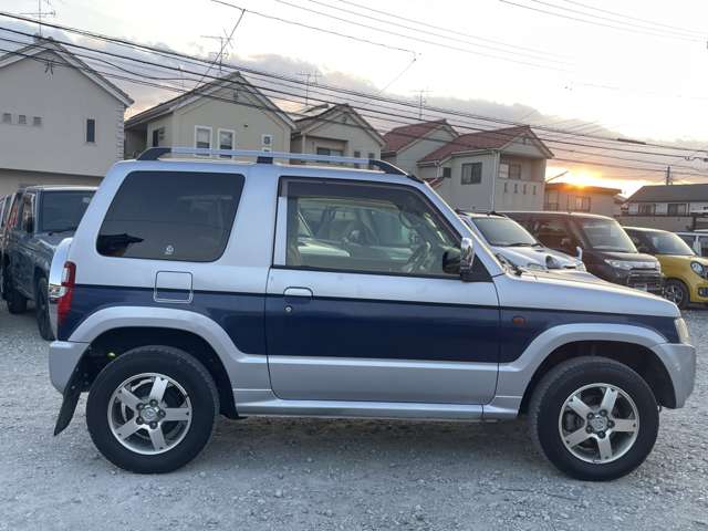 Mitsubishi Pajero Mini 7