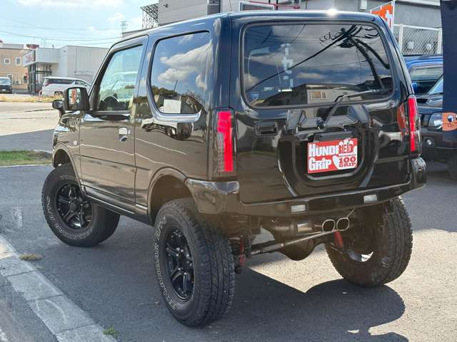 Suzuki Jimny 12