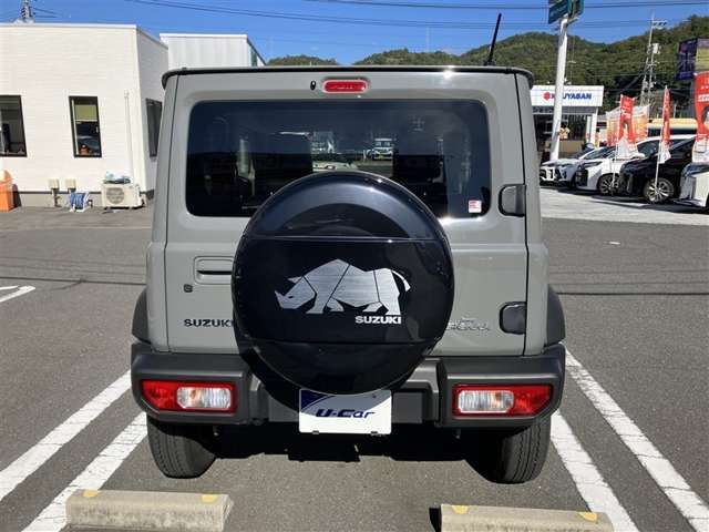 Suzuki Jimny Sierra 10