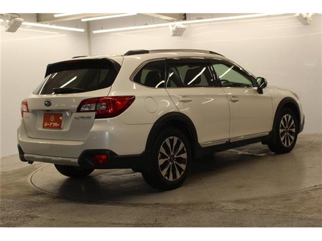Subaru Legacy Outback 6