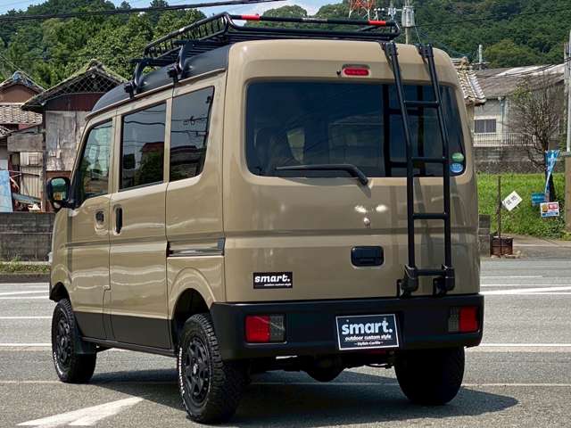 Suzuki Every 9