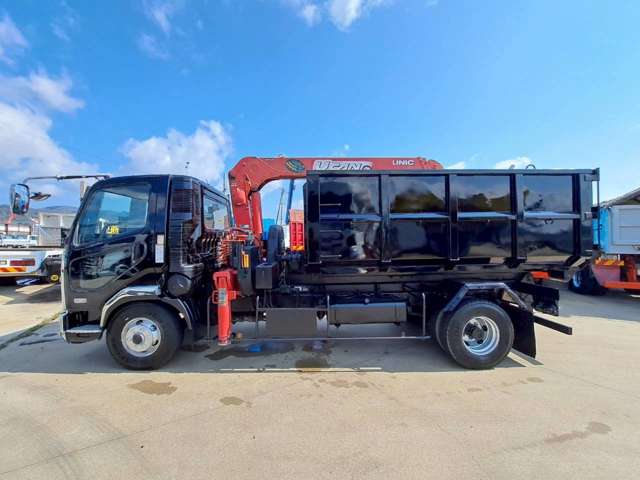 Mitsubishi Fuso Fighter 4
