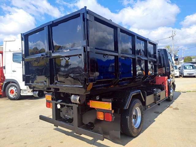 Mitsubishi Fuso Fighter 6