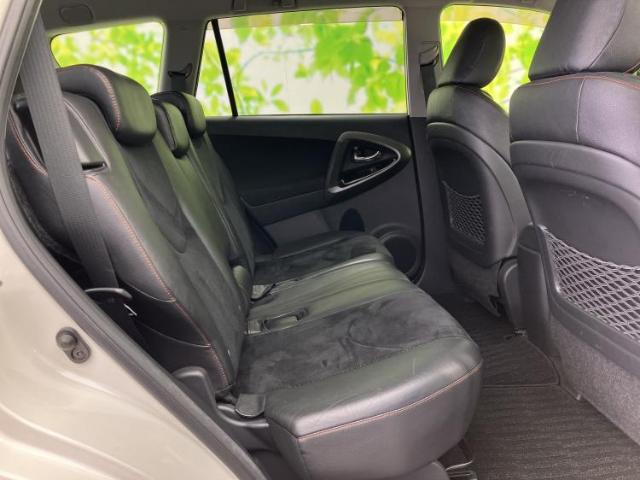 Toyota Vanguard 7