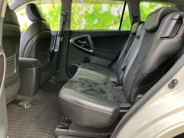 Toyota Vanguard 10
