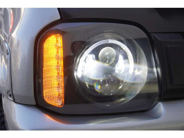 Suzuki Jimny 12