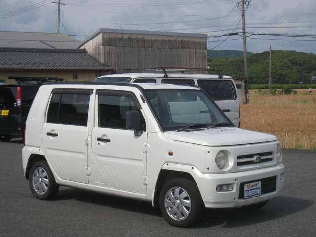 Daihatsu ネイキッド 4