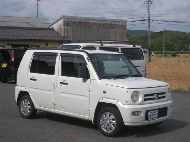 Daihatsu ネイキッド 5