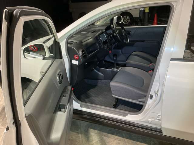 Nissan NV150 AD 10