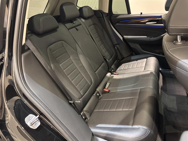 BMW X3 9