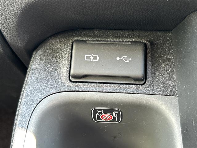 Toyota Sienta 6