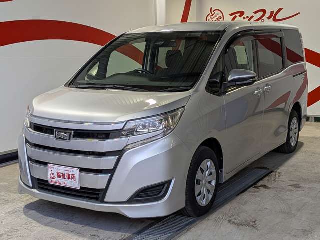 Toyota Noah 3