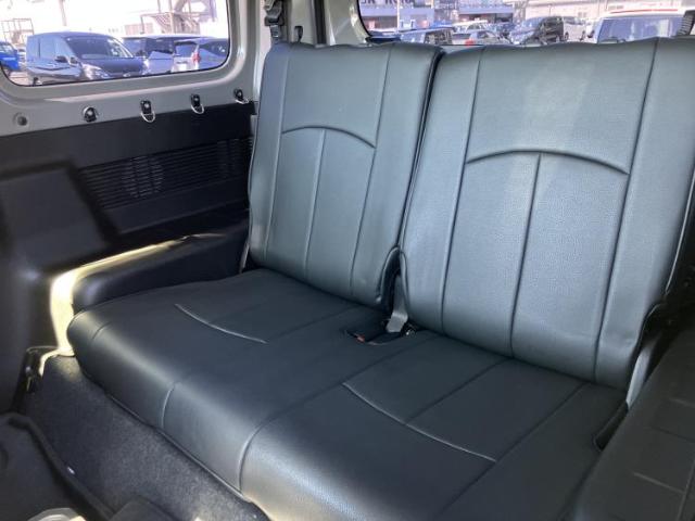 Suzuki Jimny 9