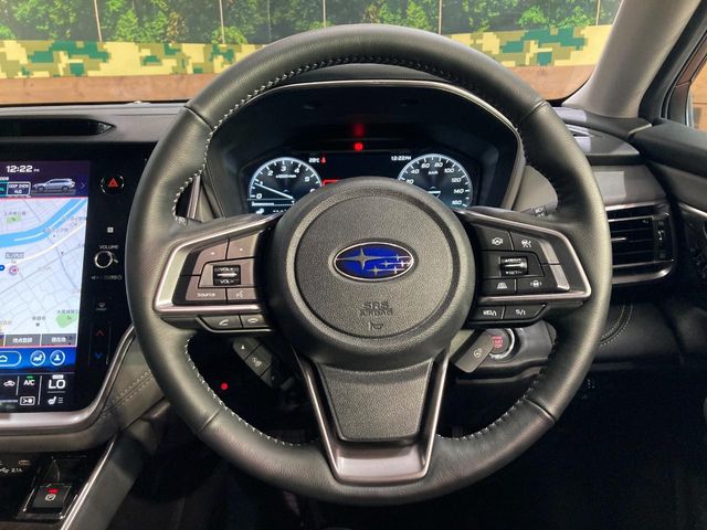 Subaru Legacy Outback 8
