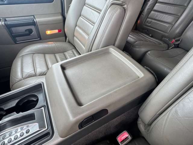 Hummer H2 11