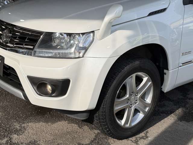 Suzuki Escudo 11